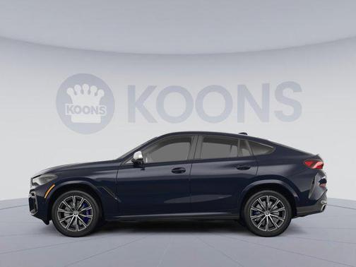 2022 BMW X6 M50i