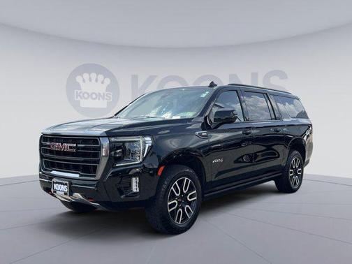 2022 GMC Yukon XL 4WD AT4