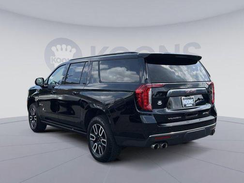 2022 GMC Yukon XL 4WD AT4