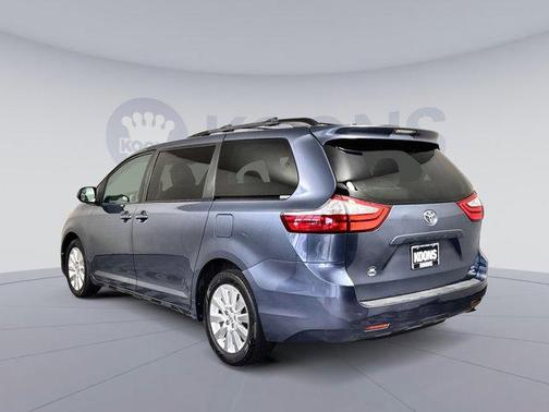 2015 Toyota Sienna LE
