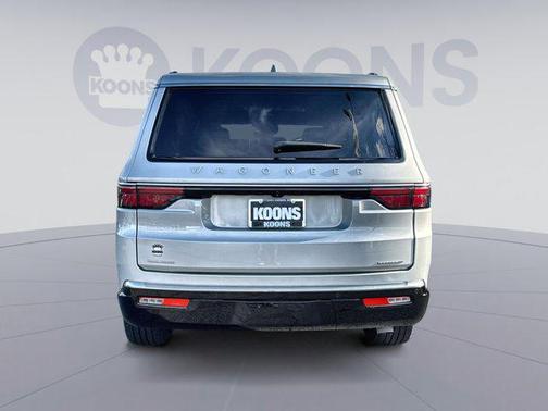 2022 Jeep Wagoneer Series III 4x4