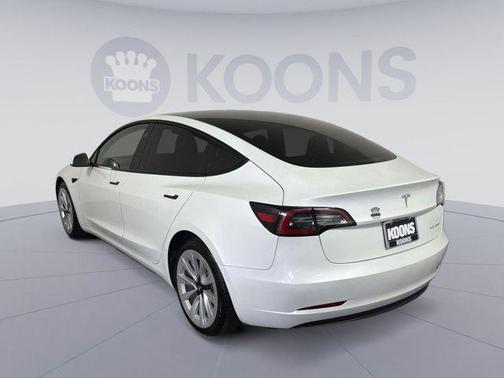 2022 Tesla Model 3 Long Range