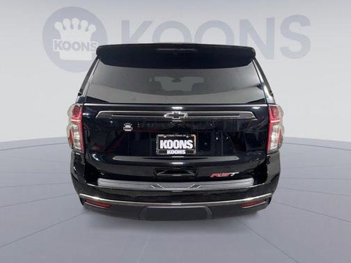 2022 Chevrolet Suburban RST