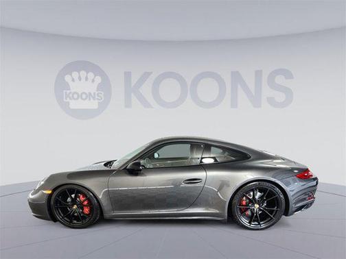 2017 Porsche 911 Carrera