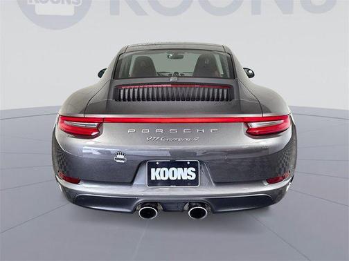 2017 Porsche 911 Carrera