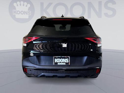 Ebony Black 2025 Kia Sportage S