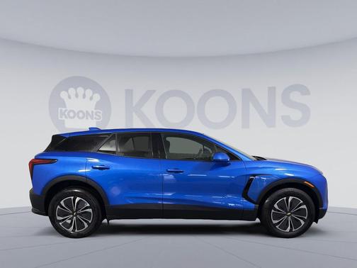Riptide Blue Metallic 2025 Chevrolet Blazer EV eAWD LT