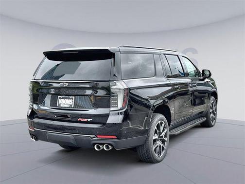 2025 Chevrolet Suburban RST
