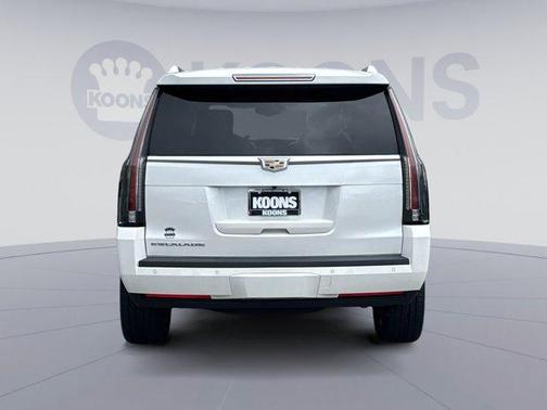 2016 Cadillac Escalade Platinum