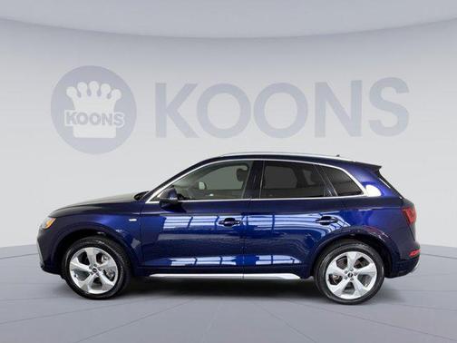 2022 Audi Q5 45 S line Premium Plus