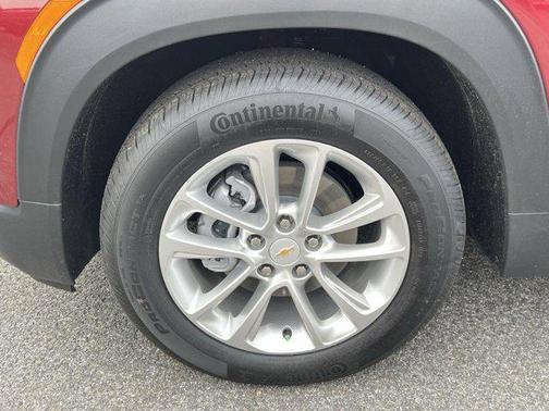 2025 Chevrolet Trailblazer LS
