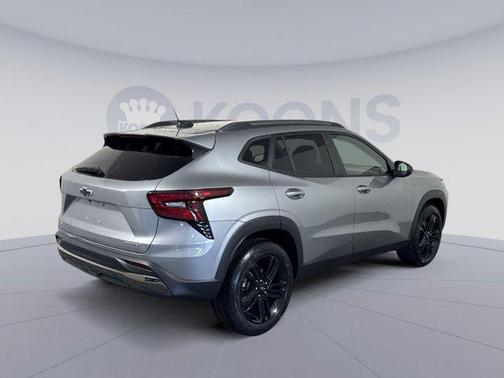 Sterling Gray Metallic 2026 Chevrolet Trax FWD ACTIV