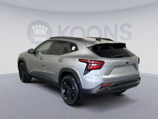 Sterling Gray Metallic 2026 Chevrolet Trax FWD ACTIV
