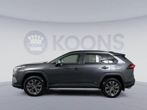 2024 Toyota RAV4 Hybrid XLE Premium