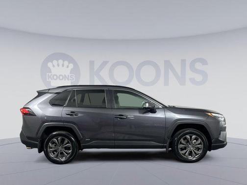 2024 Toyota RAV4 Hybrid XLE Premium