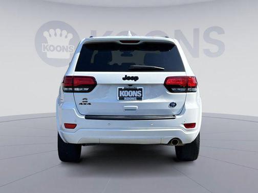 2021 Jeep Grand Cherokee Laredo
