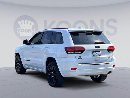 2021 Jeep Grand Cherokee Laredo