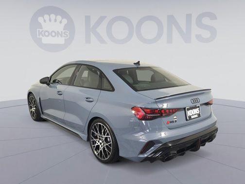 2025 Audi RS 3 TFSI quattro S tronic