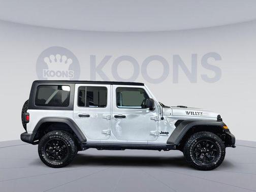2022 Jeep Wrangler Willys