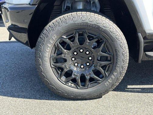 2025 GMC HUMMER EV Pickup 2X