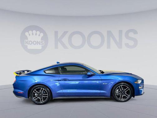 2020 Ford Mustang EcoBoost
