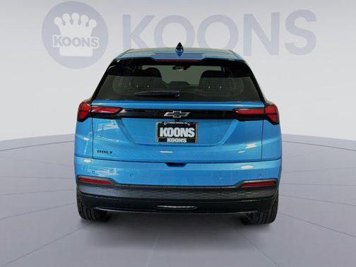 Marina Blue Metallic 2027 Chevrolet Bolt LT FWD