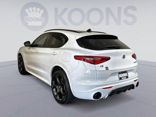 2022 Alfa Romeo Stelvio Ti