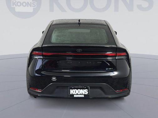 2023 Toyota Prius LE