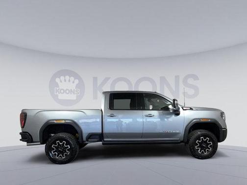 Sterling Metallic 2025 GMC Sierra 2500 AT4X