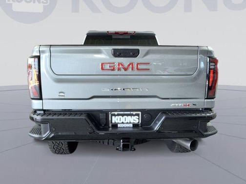 Sterling Metallic 2025 GMC Sierra 2500 AT4X
