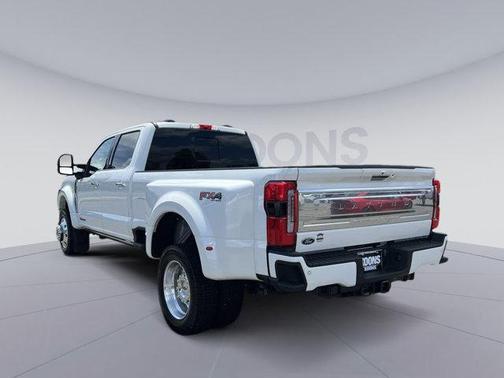 2024 Ford F-450 Platinum