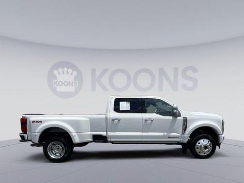 2024 Ford F-450 Platinum