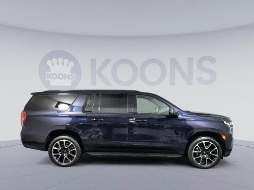 2023 Chevrolet Suburban RST