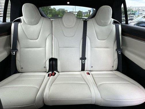 2023 Tesla Model X Dual Motor All-Wheel Drive