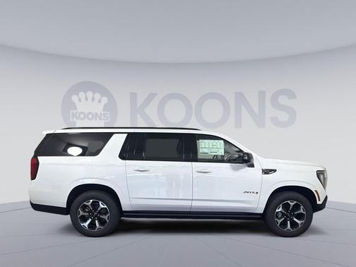 Summit White 2026 GMC Yukon XL 4WD AT4