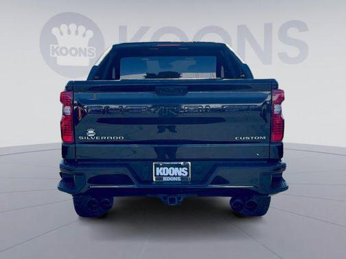 2022 Chevrolet Silverado 1500 Custom Trail Boss