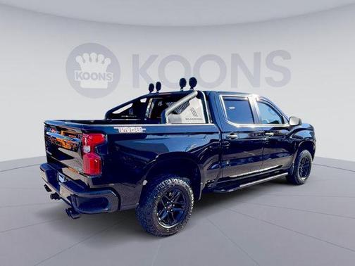 2022 Chevrolet Silverado 1500 Custom Trail Boss