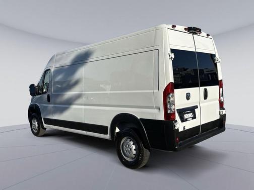 Bright White Clearcoat 2023 RAM ProMaster 2500 High Roof