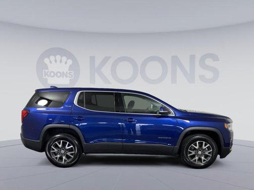 Ultra Blue Metallic 2023 GMC Acadia AWD SLE