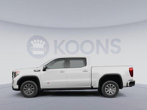 Summit White 2025 GMC Sierra 1500 AT4