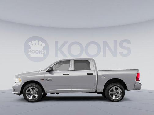 2018 RAM 1500 Night Crew Cab 4x4 5'7' Box