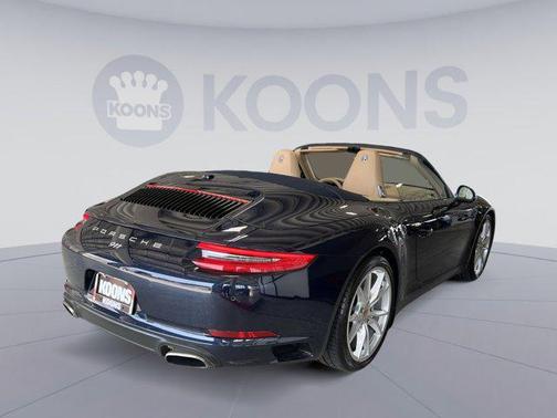 2017 Porsche 911 Carrera