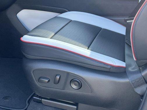 2025 Chevrolet Silverado EV RST