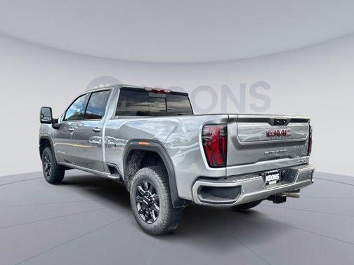2026 GMC Sierra 2500 AT4
