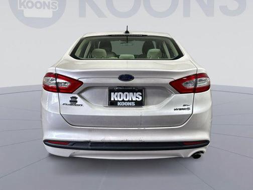 2015 Ford Fusion Hybrid SE