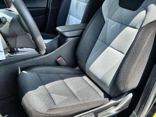2025 Chevrolet Trax FWD 1RS