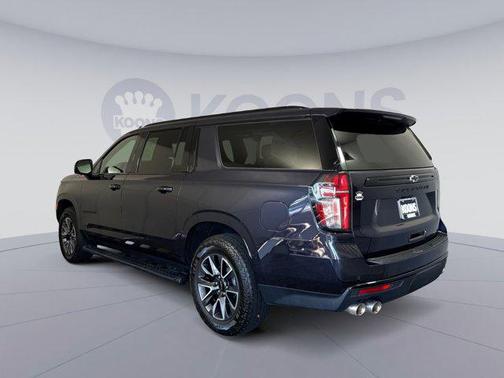 Dark Ash Metallic 2024 Chevrolet Suburban 4WD Z71