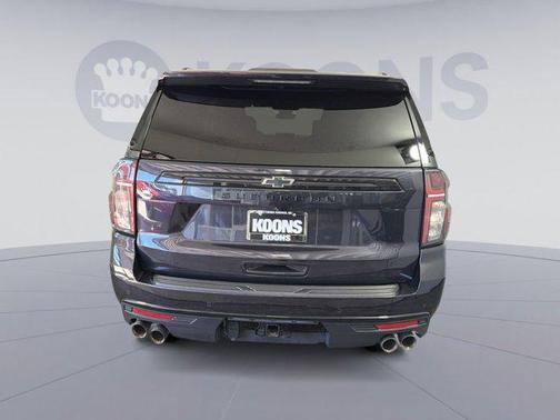 Dark Ash Metallic 2024 Chevrolet Suburban 4WD Z71