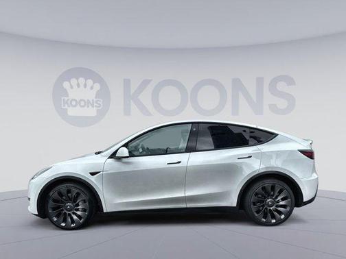 2021 Tesla Model Y Long Range Dual Motor All-Wheel Drive