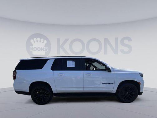 2021 Chevrolet Suburban RST